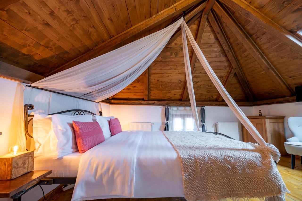 Boutique Hotel Von Graf سيفِسوارا المظهر الخارجي الصورة
